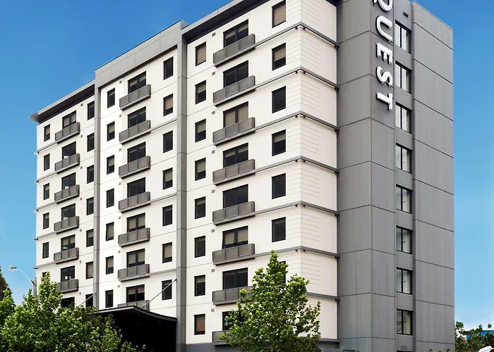 Quest Mascot Aparthotel Sydney